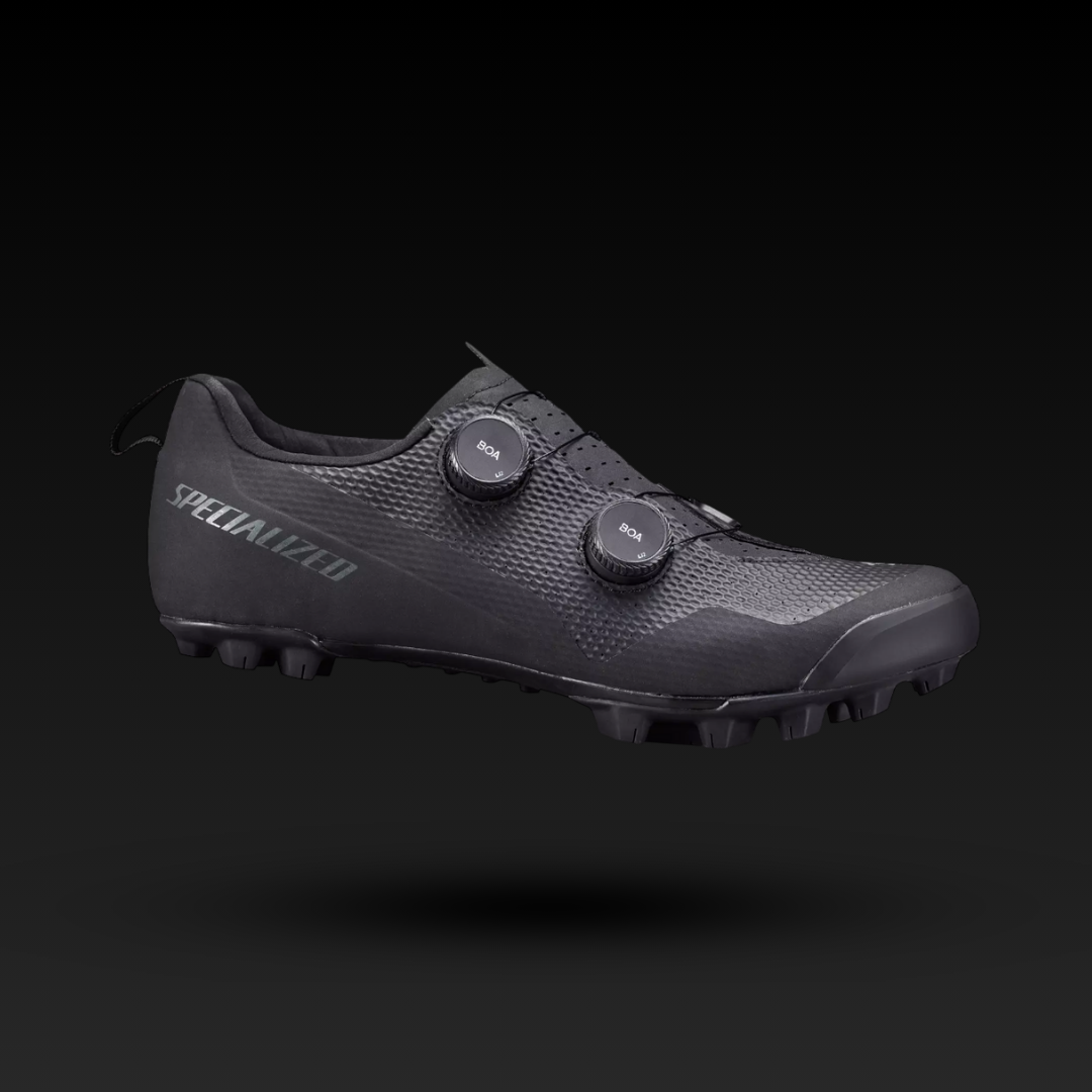 61524-3042_SHOE_24_RECON_30_Black_HERO