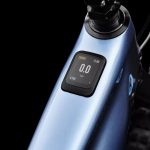95224-00_LEVO-SW-CARBON-G4-GCLMET-REDPRL-BLKPRL_RDSQ-DARK (7)