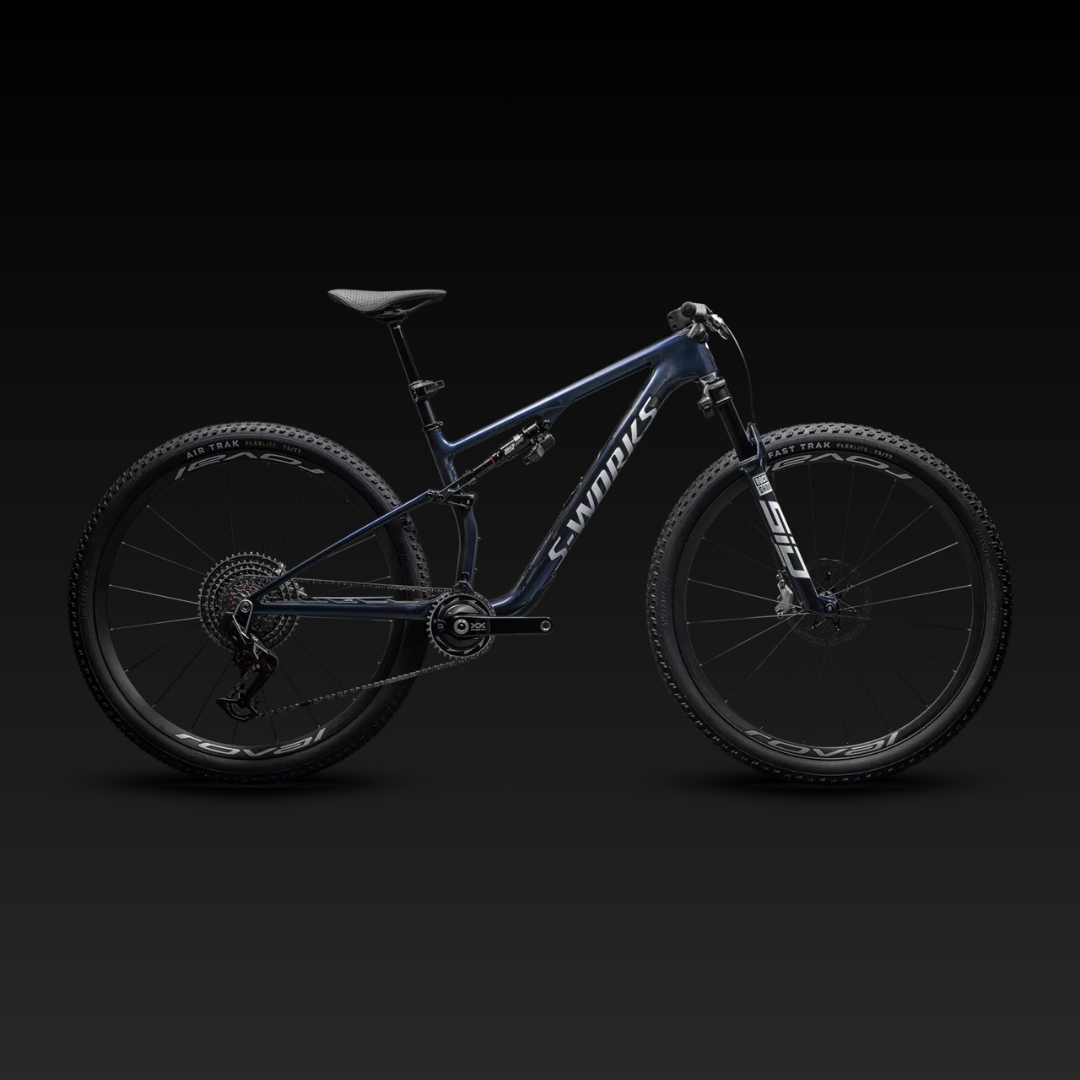 90326-00_EPIC-8-SW-CARB-BLUPRL-METWHTSIL_HERO_DARK-PDP 90326-00_EPIC-8-SW-CARB-BLUPRL-METWHTSIL_HERO_DARK-PDP